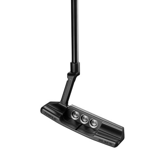 Scotty Cameron Triple Black Newport - Limited Edition